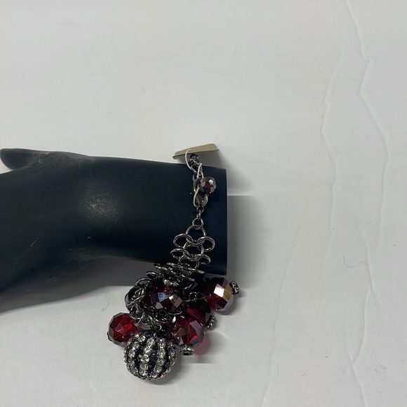red and Silver Bracelet - Picture 5 of 7
